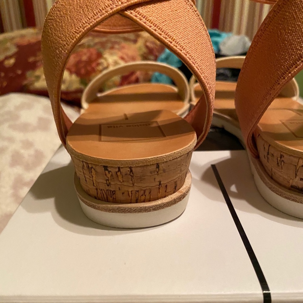 Dolce Vita Vivian Sandals - Picture 4 of 6
